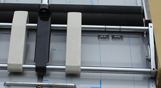 เครื่องเย็บมุงหลังคา และพับเอกสารกึ่งอัตโนมัติ รุ่น JX-ZY1(8200A)