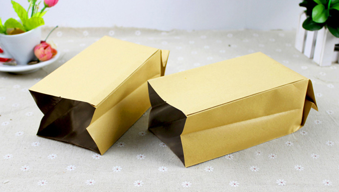 ถุงกระดาษคราฟท์ออแกน ตั้งได้ ด้านในเป็นฟอยด์