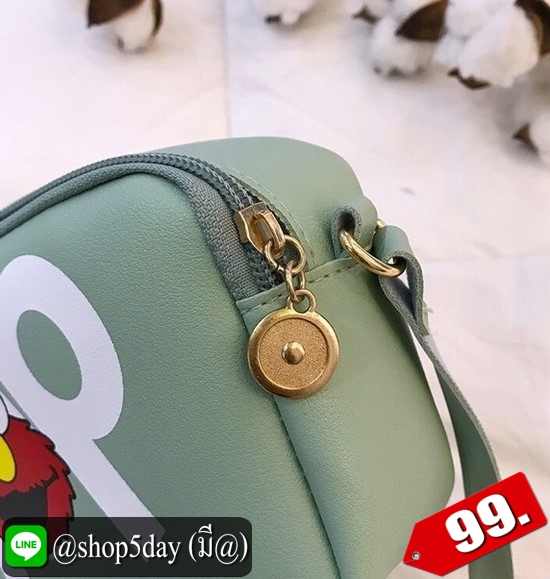 ⚡️ กระเป๋าสะพายข้าง Supreme ลาย Elmo ⚡️