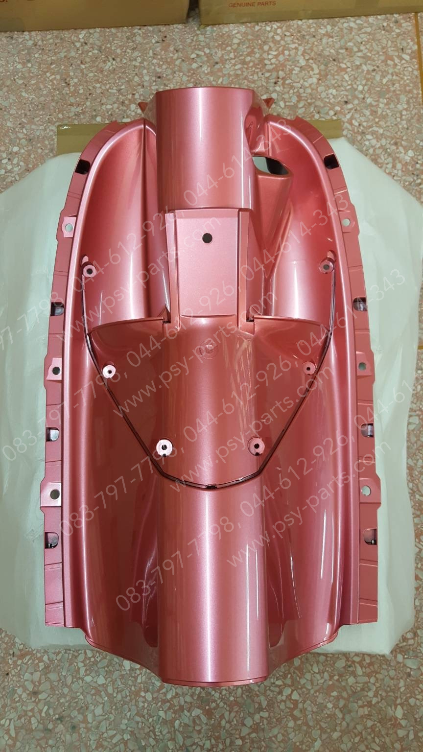 บังลม ตัวใน SCOOPY-I แท้ๆ สีชมพู (P186) 81141-KYT-900ZP Honda