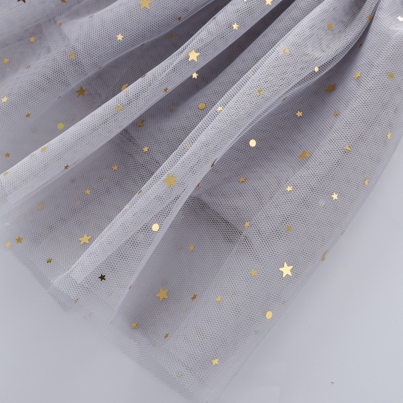 กระโปรงเด็กสีดำ ติดกิสเตอร์สีทองวิบวับ