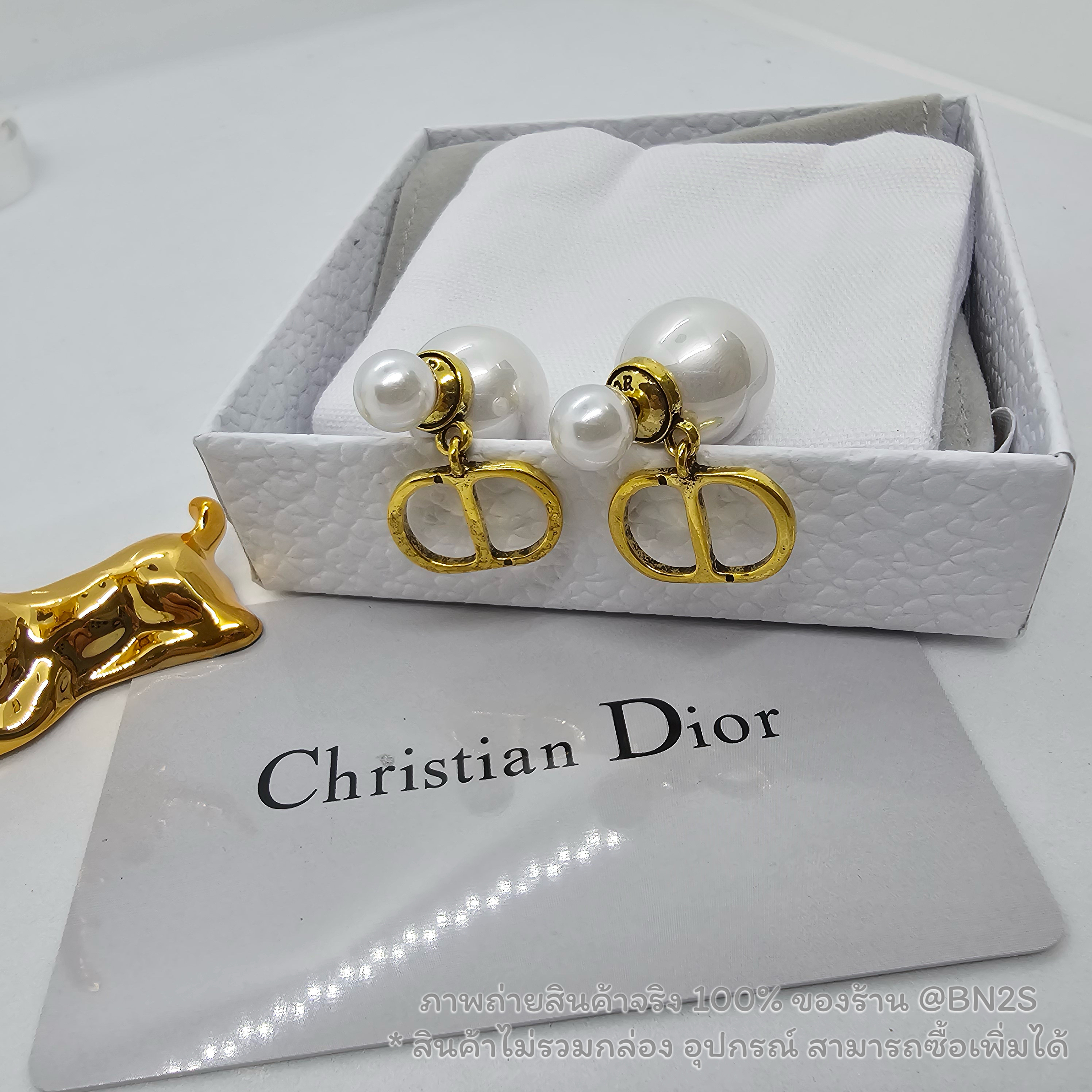 ต่างหูดิออ Dior Tribles ต่างหูจี้ CD อะไหล่ทอง พร้อมส่ง