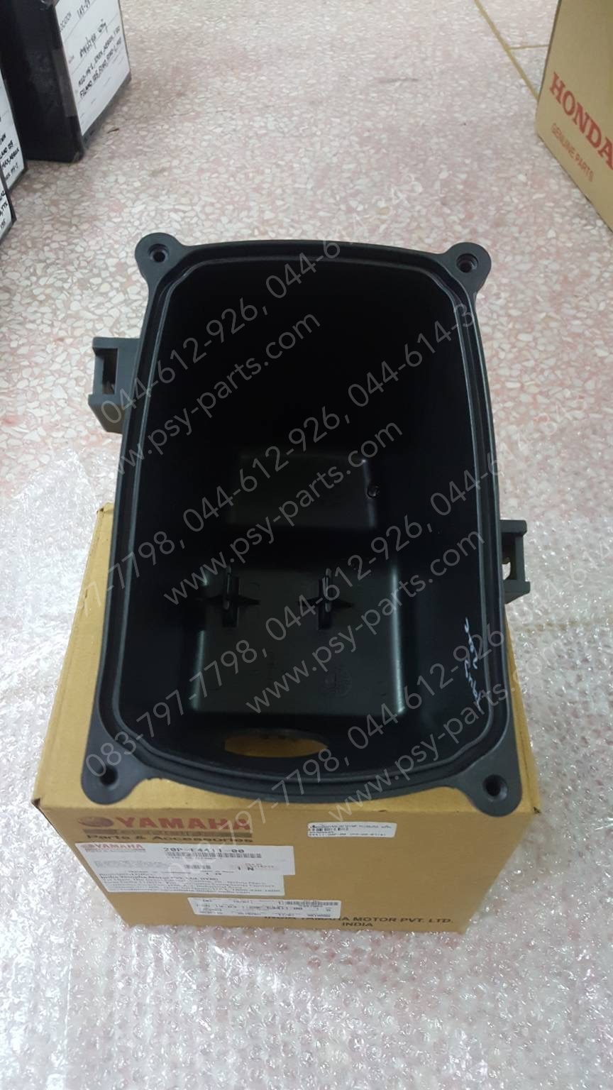 เสื้อหม้อกรองอากาศ M/SLAZ แท้ๆ 20P-E4411-00