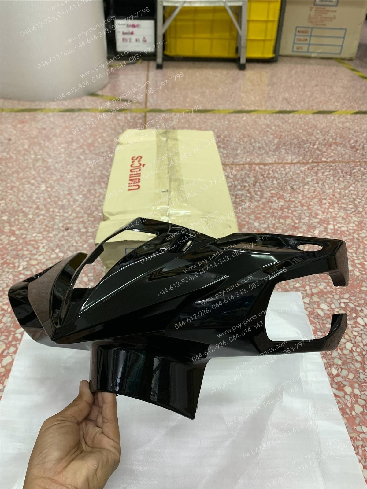 ฝาครอบแฮนด์-หน้า CLICK 125-I (T) สีดำเงา (A35)