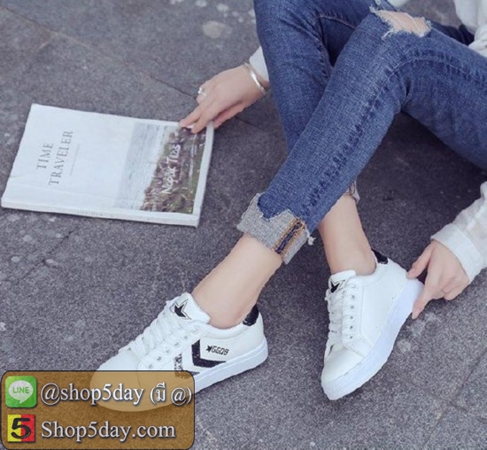 รองเท้าผ้าใบ สไตล์เกาหลี ตกแต่งลายเก๋ๆ (แถบดำ)