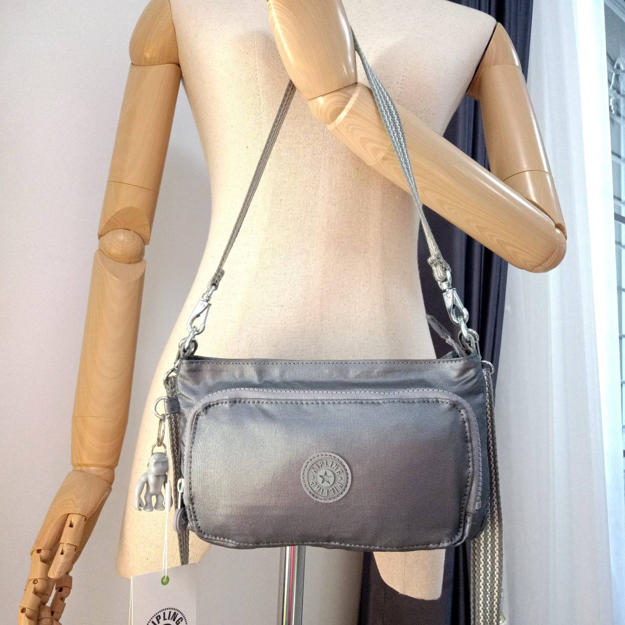 กระเป๋าสะพาย Kipling คิปลิ้ง คิบลิง KIPLING Basic MYRTE Convertible bag