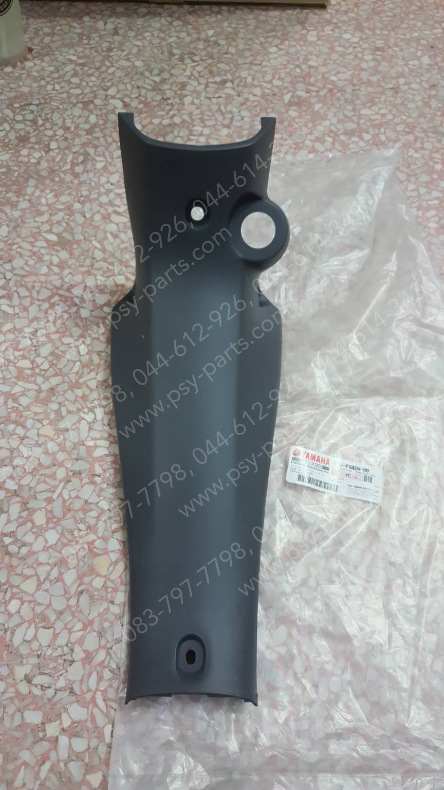 คอนโซลกลาง FRESH แท้ๆ 5HV-F842M-00 (ปัจจุบันยามาฮ่าผลิตเป็นสีเทาดำ)