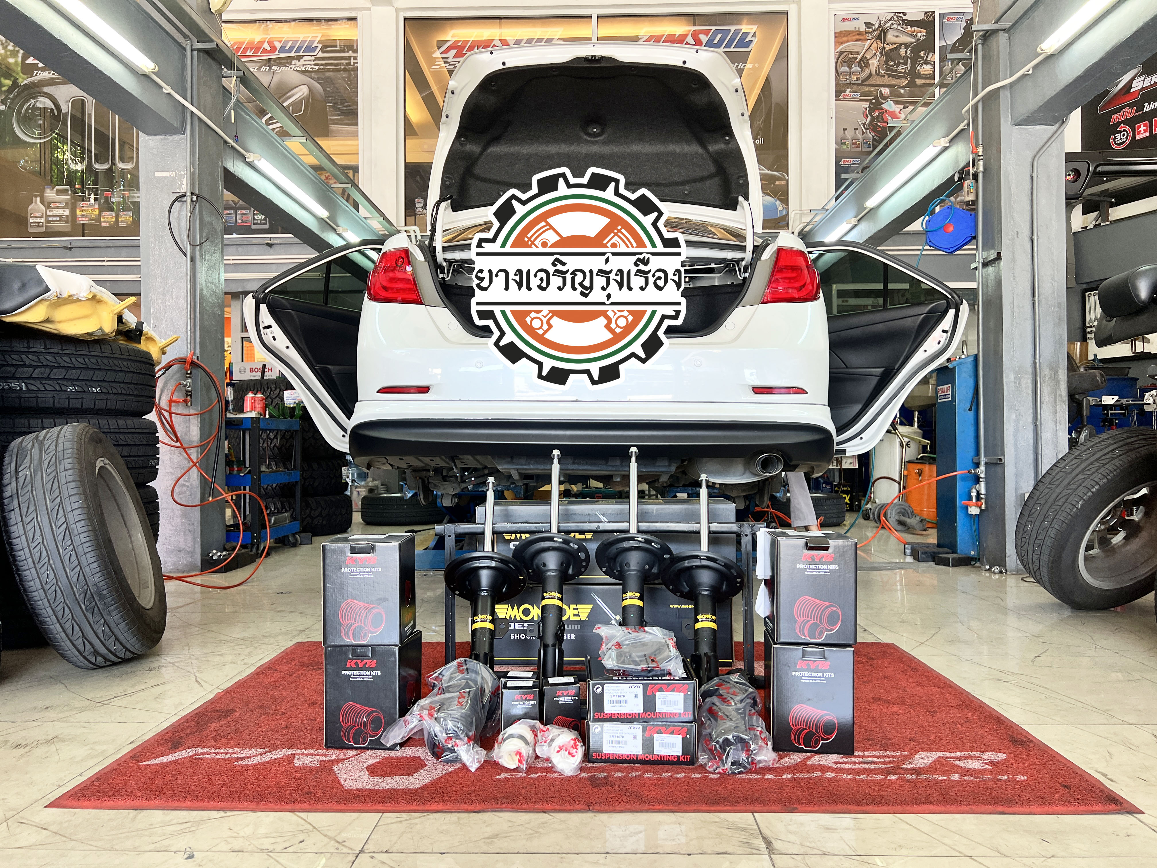 TOYOTA CAMRY ACV50 ต้องการเปลี่ยนโช๊คอัพชุดใหม่เลือกใช้งานโช๊คอัพ Monroe oe spectrum นุ่มหนึบ พร้อมบริการติดตั้ง set up ตั้งศูนย์แมชชิ่ง ครบจบที่เดียว 𝙊𝙪𝙧 𝙎𝙚𝙧𝙫𝙞𝙘𝙚 บริการทางร้านเรารับทำอะไรบ้าง 🔧 ติดตั้งยางแบบไร้รอย 100% 🔧 บริการสลับยาง ตามอายุ 🔧 มียางรถยนต์ทุกยี่ห้อให้เลือกซื้อ 🔧 เช็คช่วงล่าง แก้ปัญหาให้ตรงจุด 🔧 บริการล้างลิ้นปีกผีเสื้อ 🔧 บริการเช็คระยะรถยนต์ 🔧 เปลี่ยนถ่ายของเหลวทั้งระบบ 🔧 ตั้งศูนย์ด้วยเครื่อง HUNTER นำเข้าจาก USA สอบถามข้อมูลเพิ่มเติม หรือนัดหมายเข้ารับบริการ Tel : 08-6569-1915 Tel : 08-6544-5963 Line id : @88rw Tiktok : https://www.tiktok.com/@88rwycrr Youtube : https://youtube.com/@88rw Facebook : https://www.facebook.com/88rwtire Location : https://goo.gl/maps/HrNUAZXPN94KvxZ98?coh=178573&entry=tt #รถยนต์มีปัญหาไม่รู้ต้องแก้ตรงไหน ทางเรายินดี ตรวจหาปัญหาและหาวิธีแก้ บอกลูกค้าก่อนลงมือทำเสมอราคาเป็นธรรมไม่เอาเปรียบ สบายใจคุณลูกค้า ---------------------------------- ดูแลให้คำปรึกษาทุกปัญหาคาใจ ไม่ทิ้งลูกค้า มีบริการหลังการขาย 【ให้ผู้เชี่ยวชาญของเรา ดูแลรถคุณ】 ร้านยางเจริญรุ่งเรือง ยินดีต้อนรับครับ ---------------------------------- #โช๊คอัพรถยนต์ #monroe #yss #kayaba #profender #ร้านยางเจริญรุ่งเรือง #นนทบุรี #งามวงศ์วาน #amsfix #บริการช่วงล่างรถยนต์ #ซ่อมบำรุงช่วงล่าง #เซทอัพโช๊คอัพรถยนต์