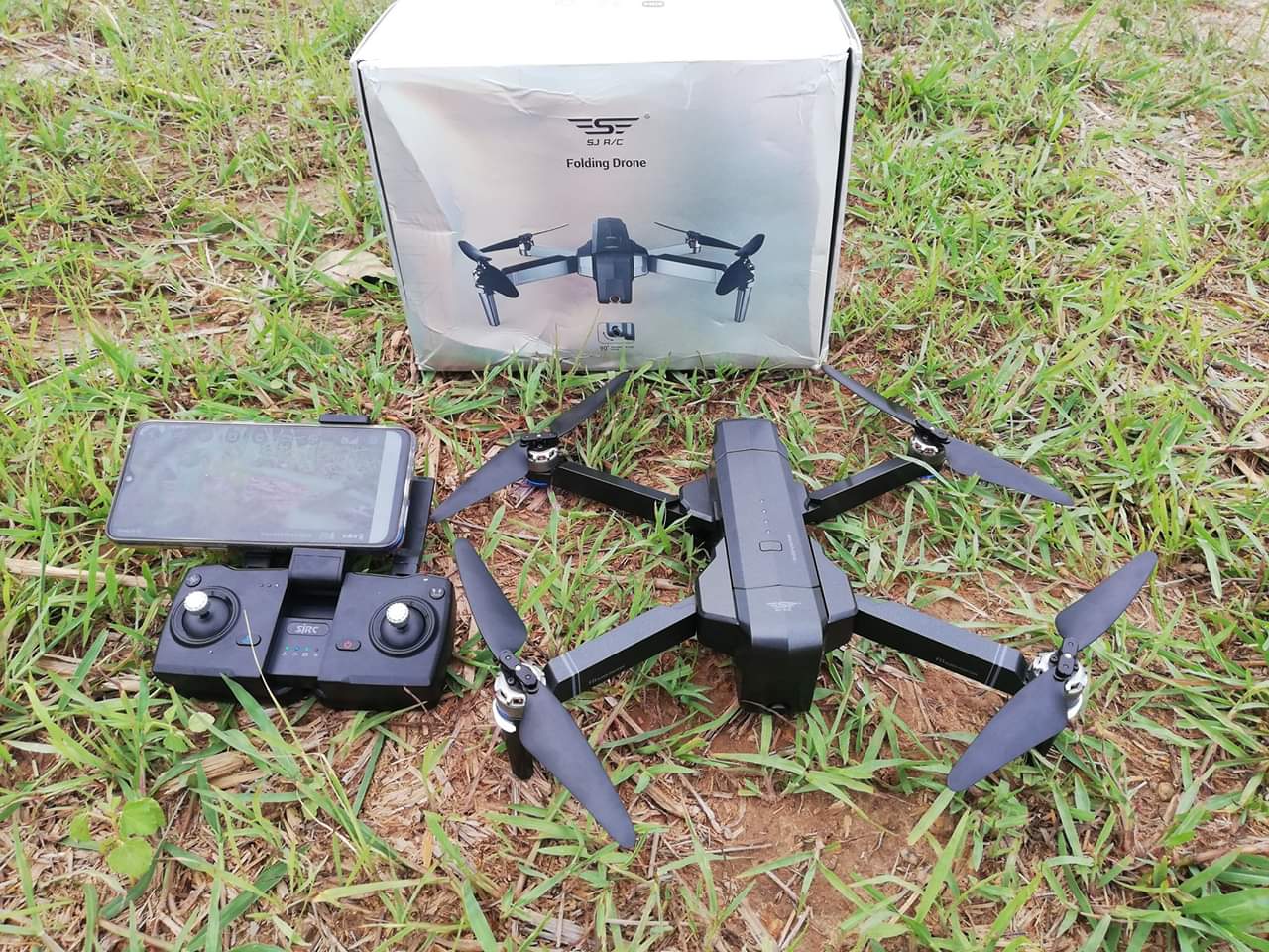 SJRC F11 GPS 5G Wifi FPV กล้อง 1080P เวลาในการบิน 25นาที แบตเตอรี่ 11.1 2500 mAh Brushless Selfie RC