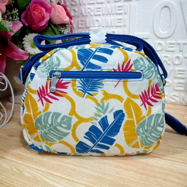 KIPLING กระเป๋าสะพายข้าง Reth (Size S) shoulder & crossbody bag