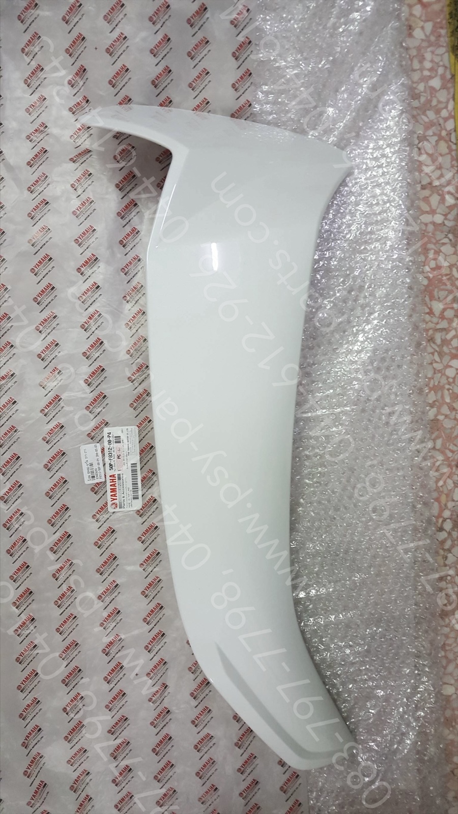 บังลม SPARK NANO แท้ๆ ขวา-สีขาว 50P-F8312-00-P4 Yamaha
