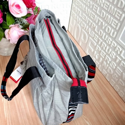 KIPLING กระเป๋าสะพายไหล่ SHOULDER TOTE BAG
