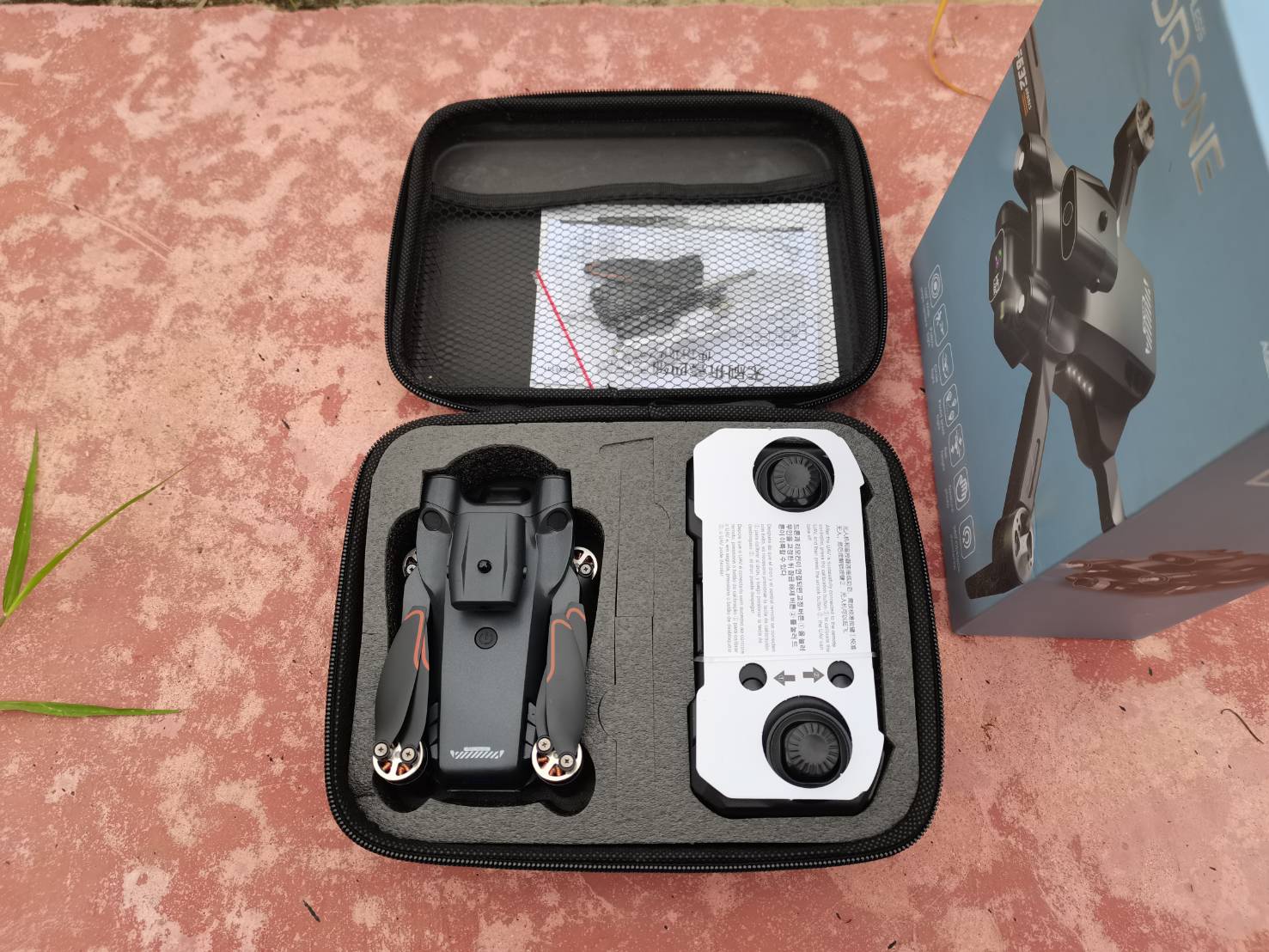 MINI DRONE S136 WIFI FPV HD1080P 2.4GHZ โดรนบังคับระบบล๊อคความสูง บินกลับเอง มอเตอร์บรัชเลส ชุดพร้อมบิน
