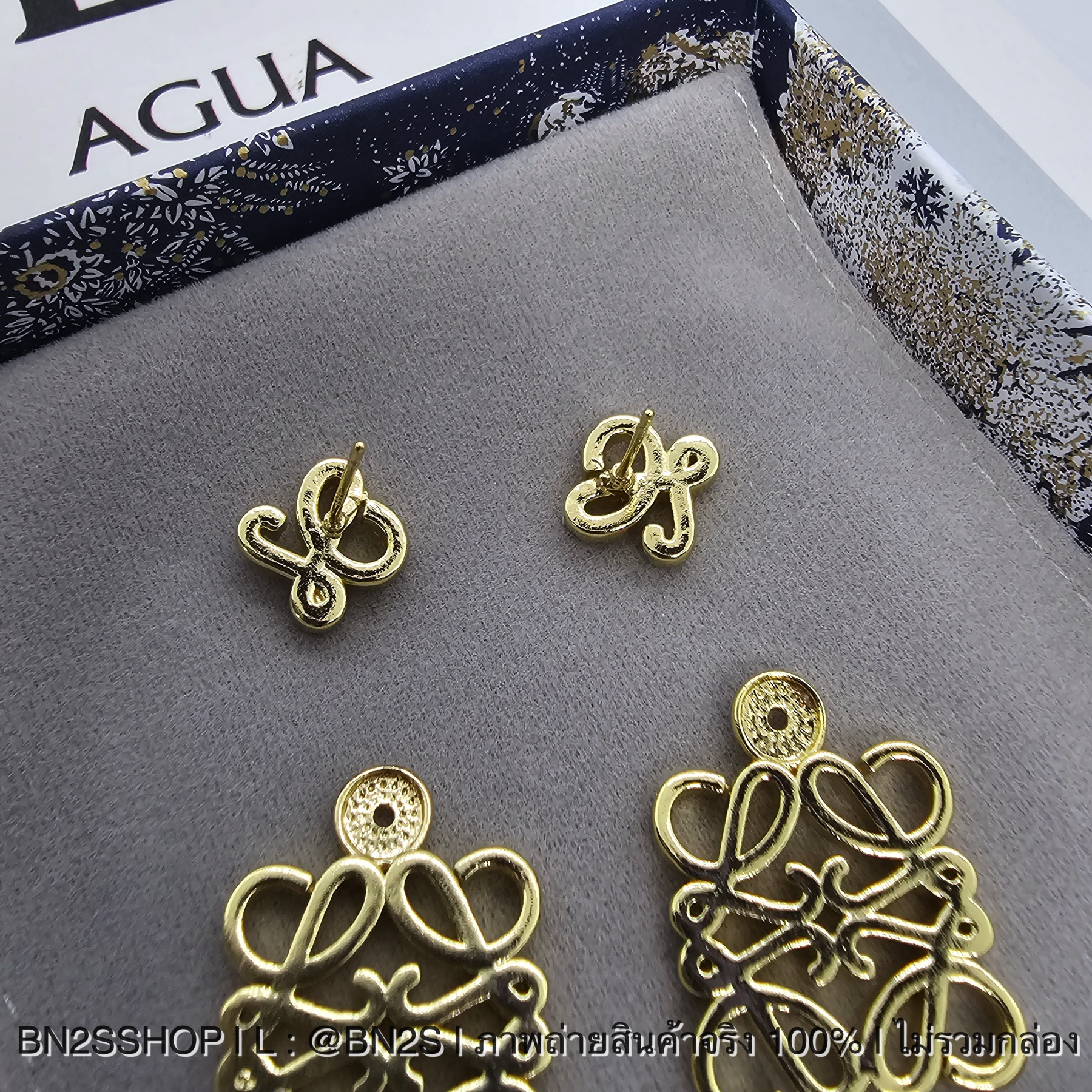 Loewe Annagram Logo Earrings ต่างหูโลเอเว่ จี้สตั๊ด พร้อมที่ห้อยโลโก้ขนาดใหญ่ ใส่ได้สองแบบ งานสวย