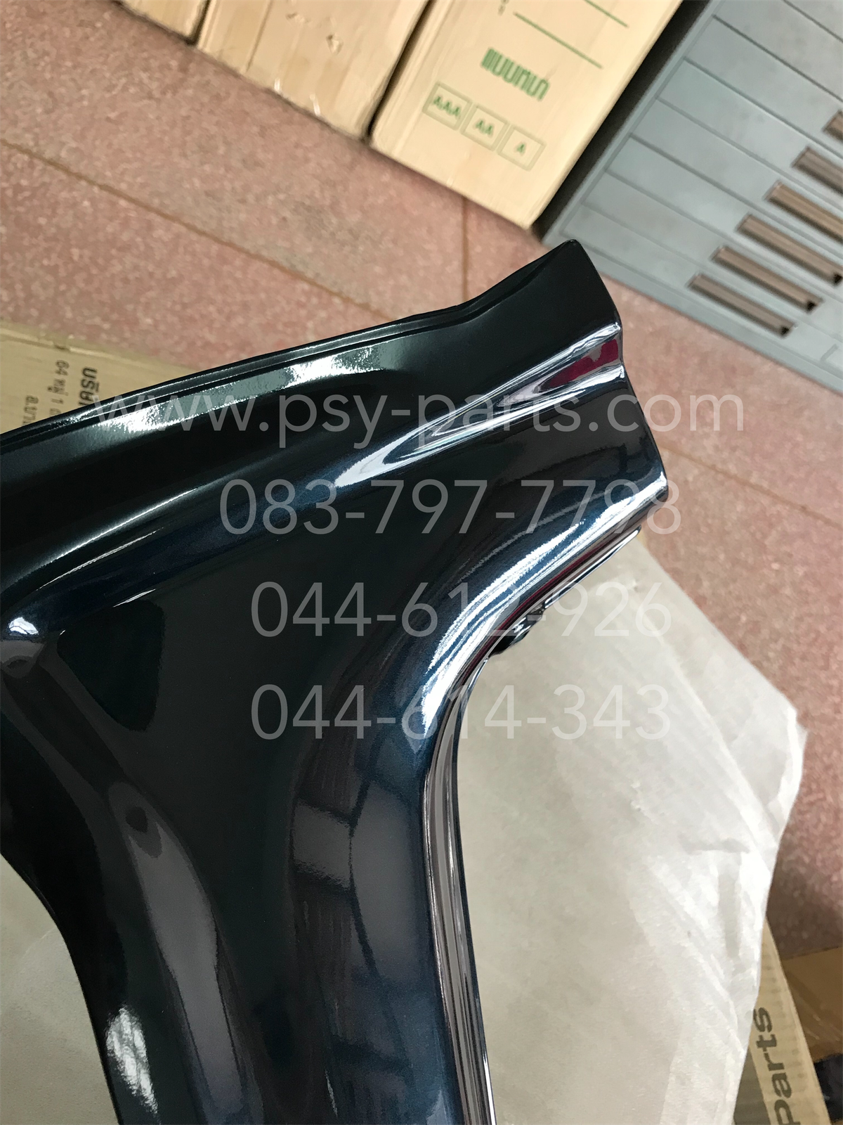 คอนโซล-ซ้าย Y 111 แท้ๆ สีเขียว 4NR-F8385-00-P0