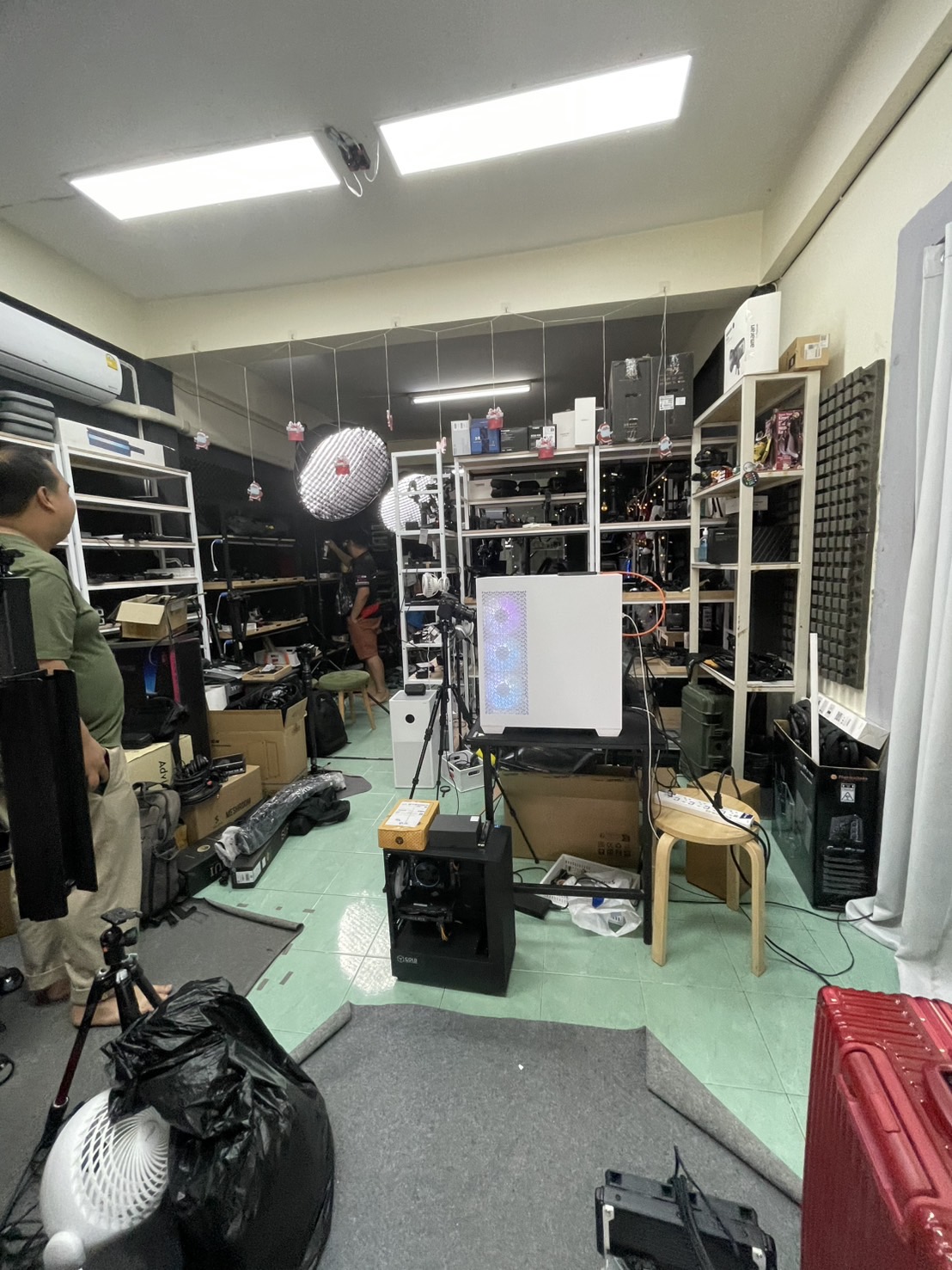 ขายอาคาร 15 ตารางวา 3 ชั้นต่อเติมเต็ม รามอินทรา671 เข้าซอย 150 เมตร ใกล้รถไฟฟ้า 200 เมตร(กม.6) 3นอน 3 น้ำ ใกล้ตลาด