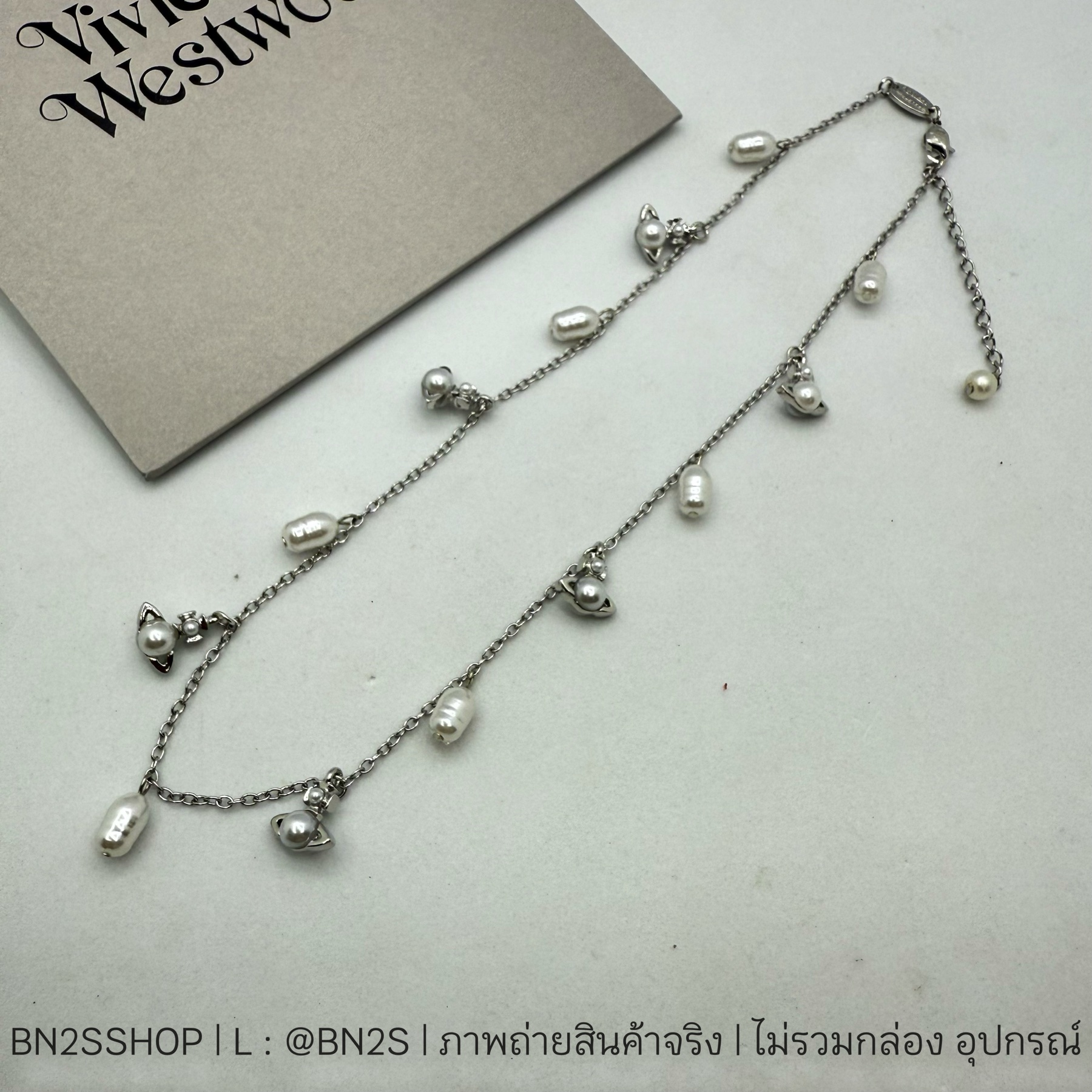 สร้อยคอสายโซ่สีเงิน ประดับจี้ดาวเสาร์ไข่มุกสีขาว งานสวยมาใหม่ Vivienne Westwood