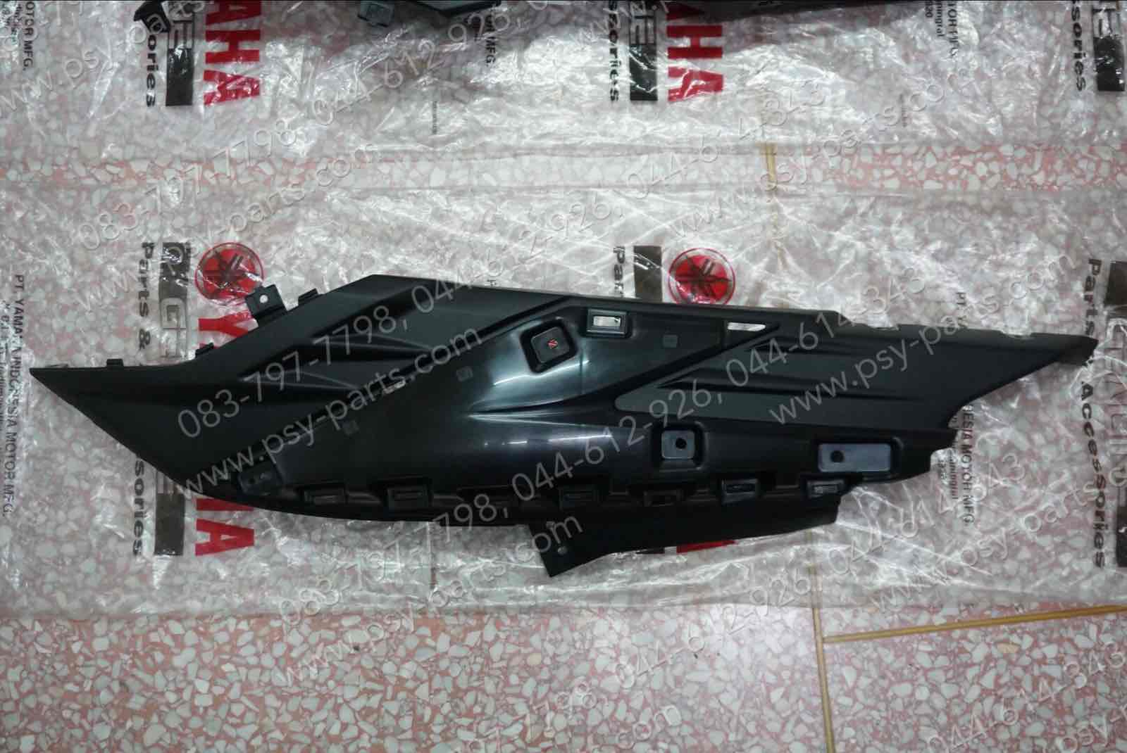 ฝาครอบข้างขวา GT 125 แท้ๆ ใน-สีดำ 2SX-F1741-00