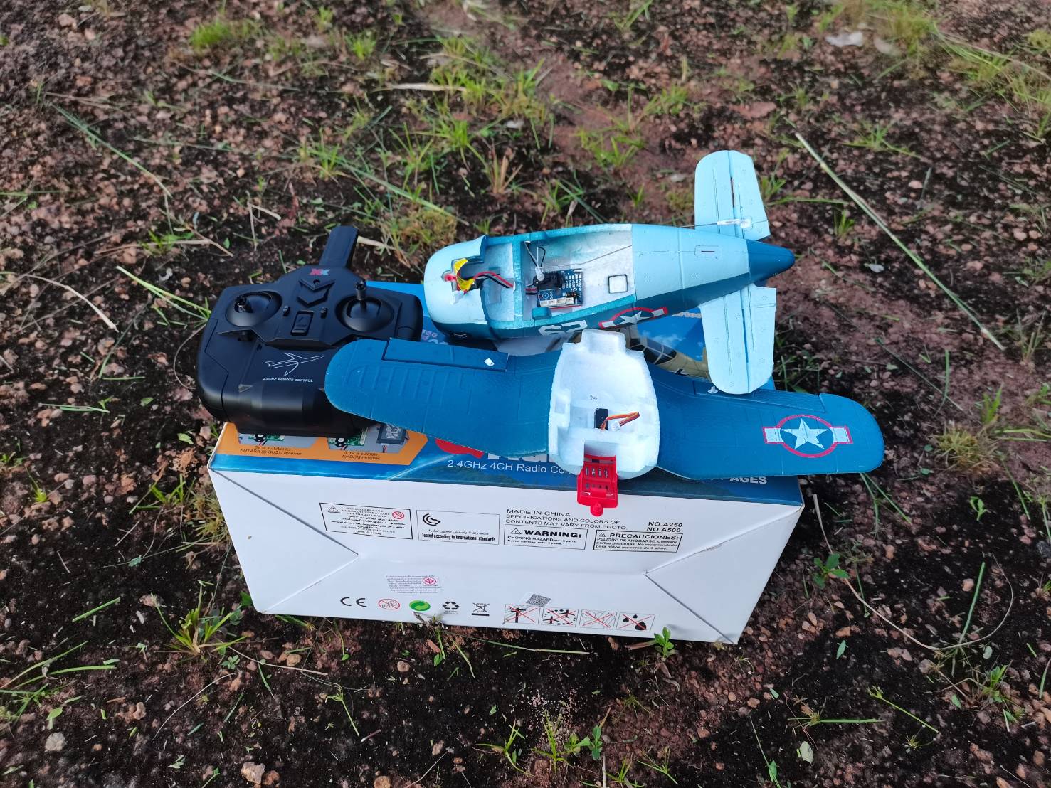 เครื่องบิน XK A500 3D-6G BRAVE FIGHTER QF4U CORSAIR 4CH การบินสมจริงงานสวย ชุดพร้อมเล่น