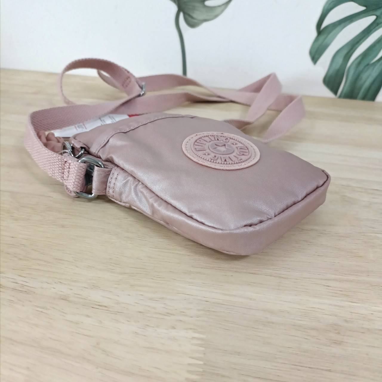 กระเป๋าใส่โทรศัพท์ KIPLING Tally crossbody กระเป๋าคิปลิ้ง