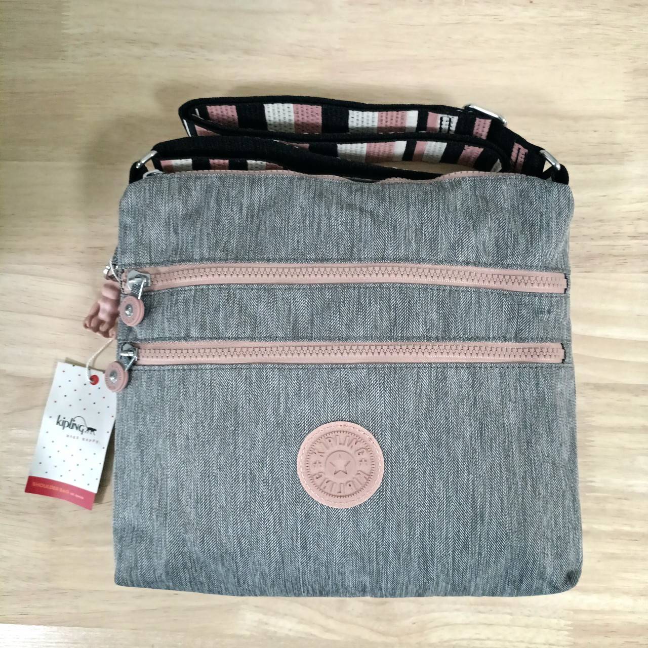 กระเป๋าสะพายข้าง Kipling Ella คิปลิ้ง