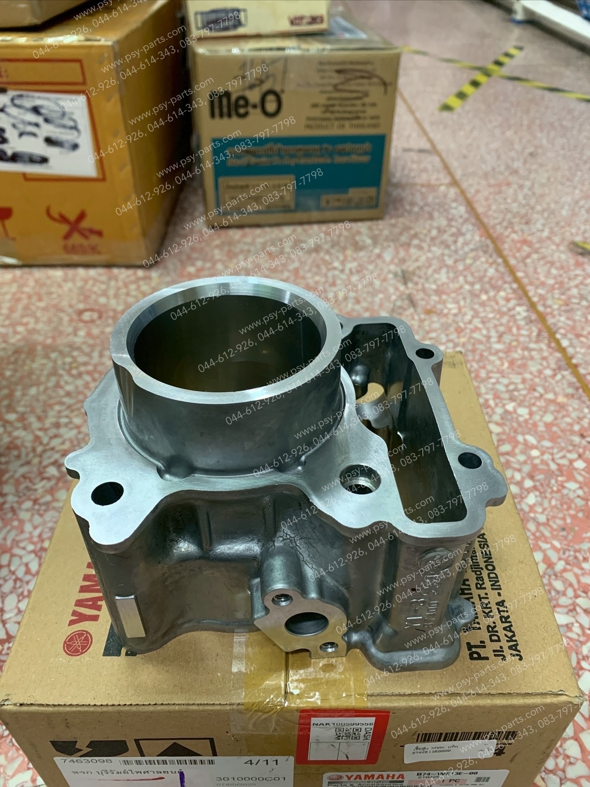 เสื้อสูบ XMAX แท้ๆ + แหวน B74-WE13E-00