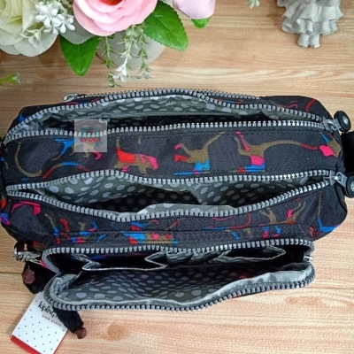 SALE! คิปลิ้ง Kipling กระเป๋าสะพายข้างReth