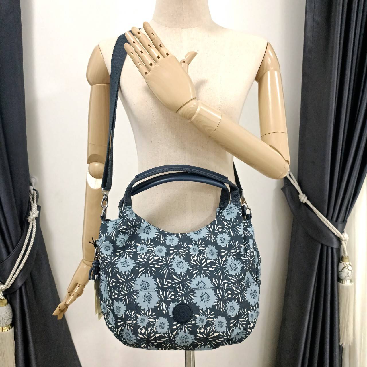 กระเป๋า Kipling Aliana คิปลิ้ง ระเป๋าสะพายไหล่