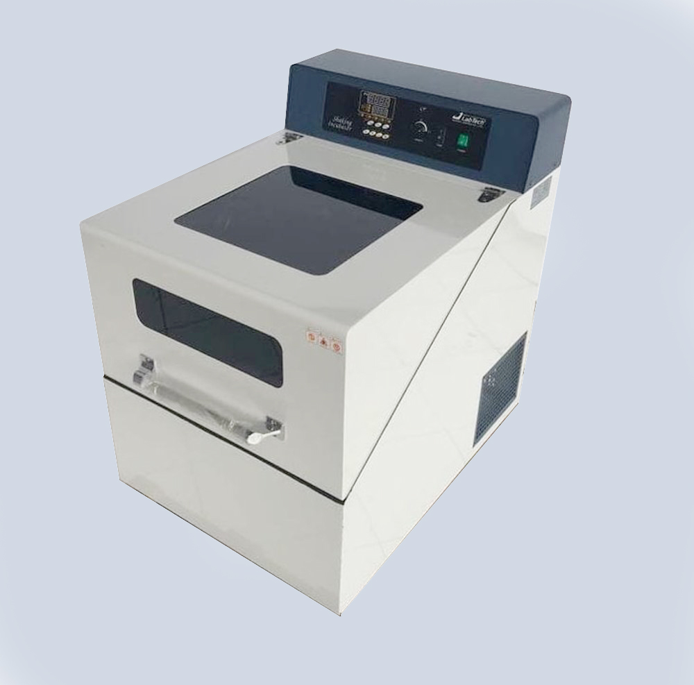 Shaking Incubator LABTECH