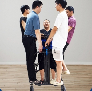 เครื่องช่วยเดิน เครื่องฝึกเดินสำหรับผู้พิการทางขาส่วนล่าง เครื่องฝึกเดินเคลื่อนที่พร้อมระบบปรับความสูงอัตโนมัติและการฝึกลดน้ำหนัก