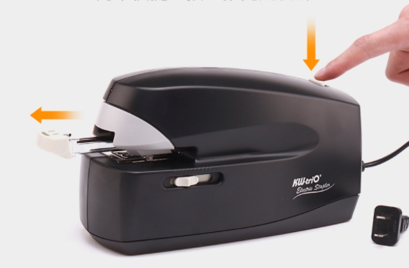 เครื่องเย็บกระดาษไฟฟ้าKW-Trio5990 เครื่องเย็บแม็คกระดาษหนาครั้งละ 25 แผ่น