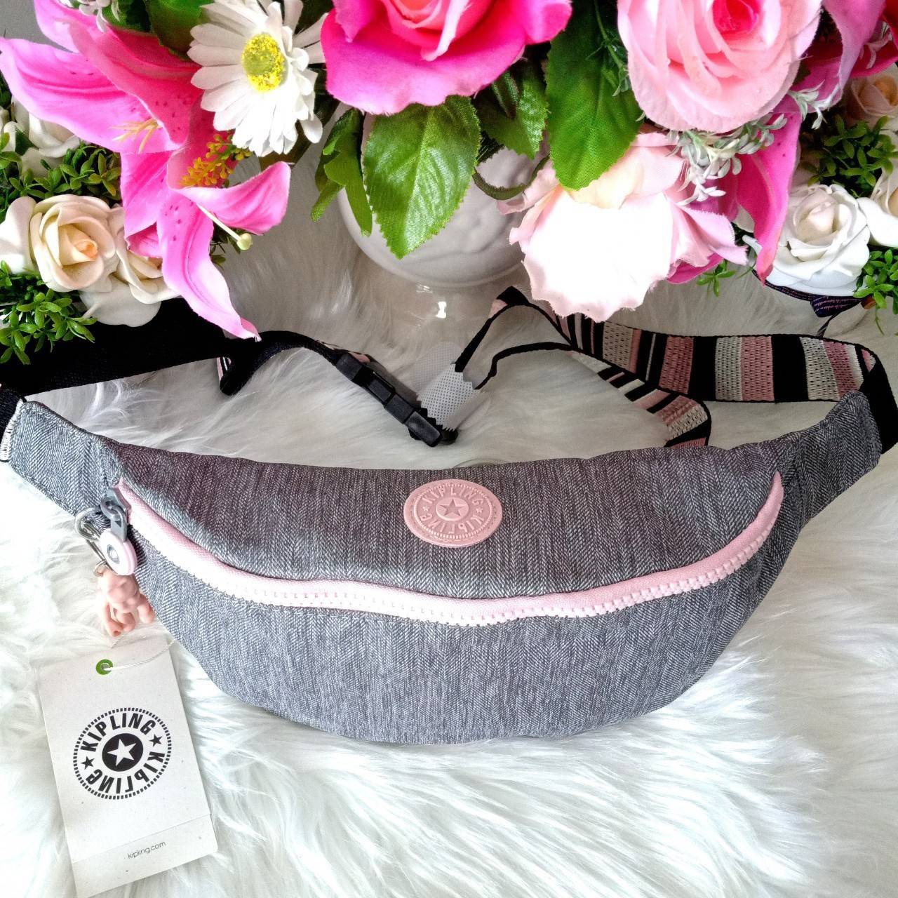 KIPLING กระเป๋าสะพาย กระเป๋าคิปลิ้ง Pac Man Fresh Waist Pack