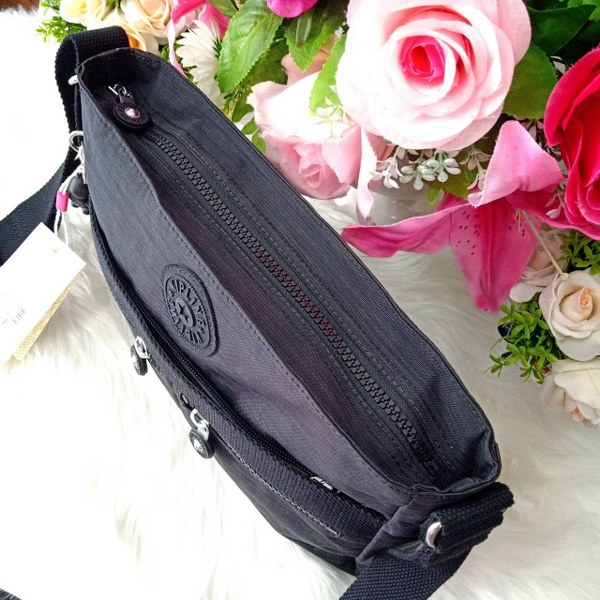 กระเป๋าสะพาย Kipling Angie คิปลิ้ง คิปลิง คิบลิ้ง กระเป๋าสพายข้าง แบรนด์แท้