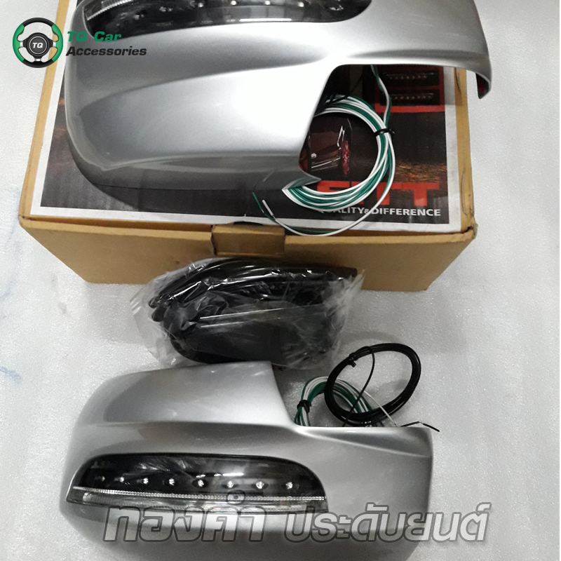 ครอบกระจกมองข้างมีไฟ SUZUKI SWIFT 2012 สีบรอนส์เงิน