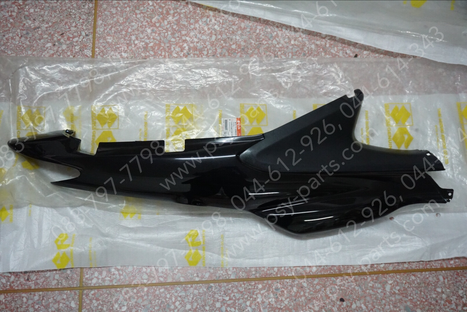 ฝาครอบข้างขวา SMASH JUNIOR แท้ๆ สีดำ 47111-09G10-406