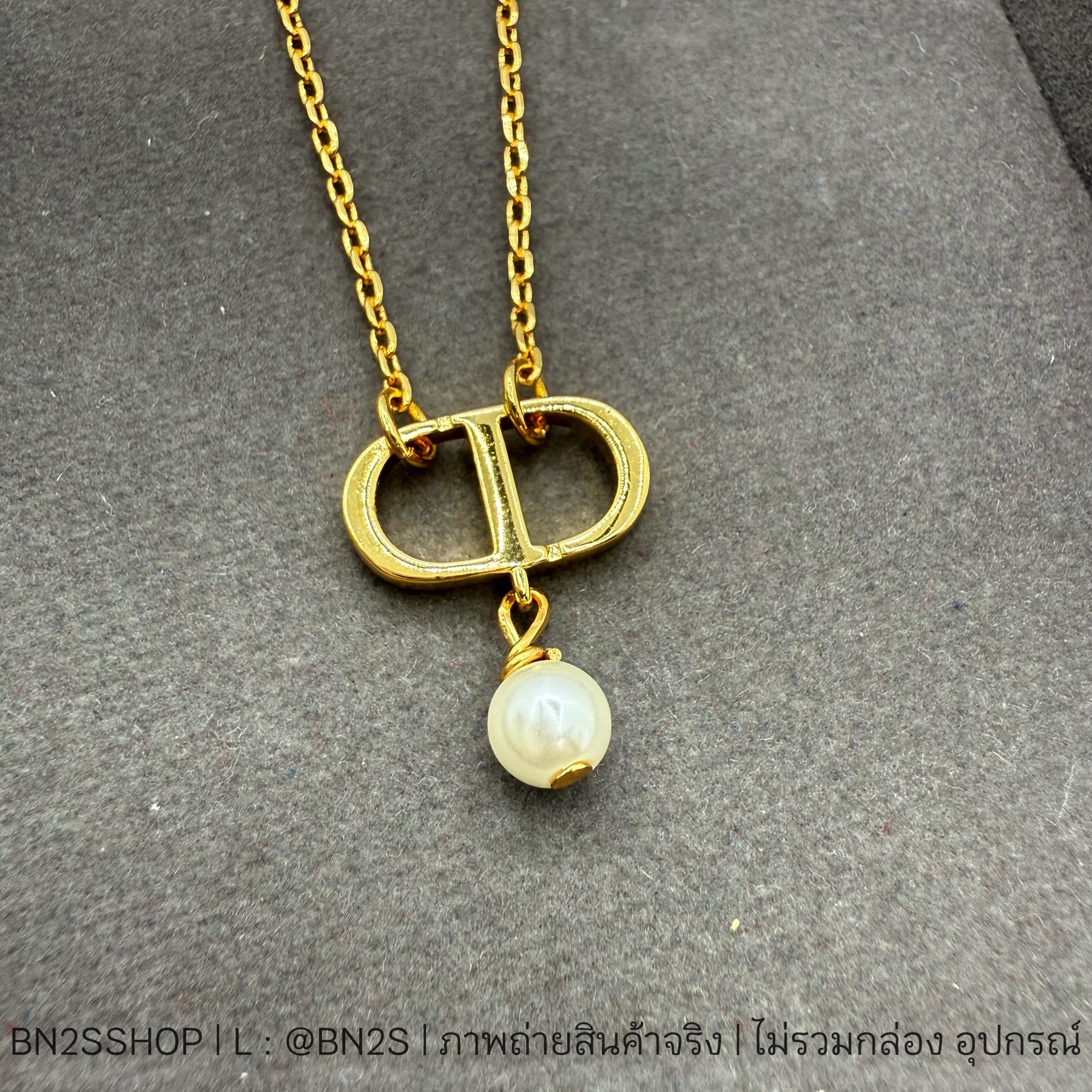 ออริ สร้อยคอสายโซ่สีทอง จี้ CD Dior Petit ห้อยไข่มุกสีขาว งานปั๊มแบรนด์