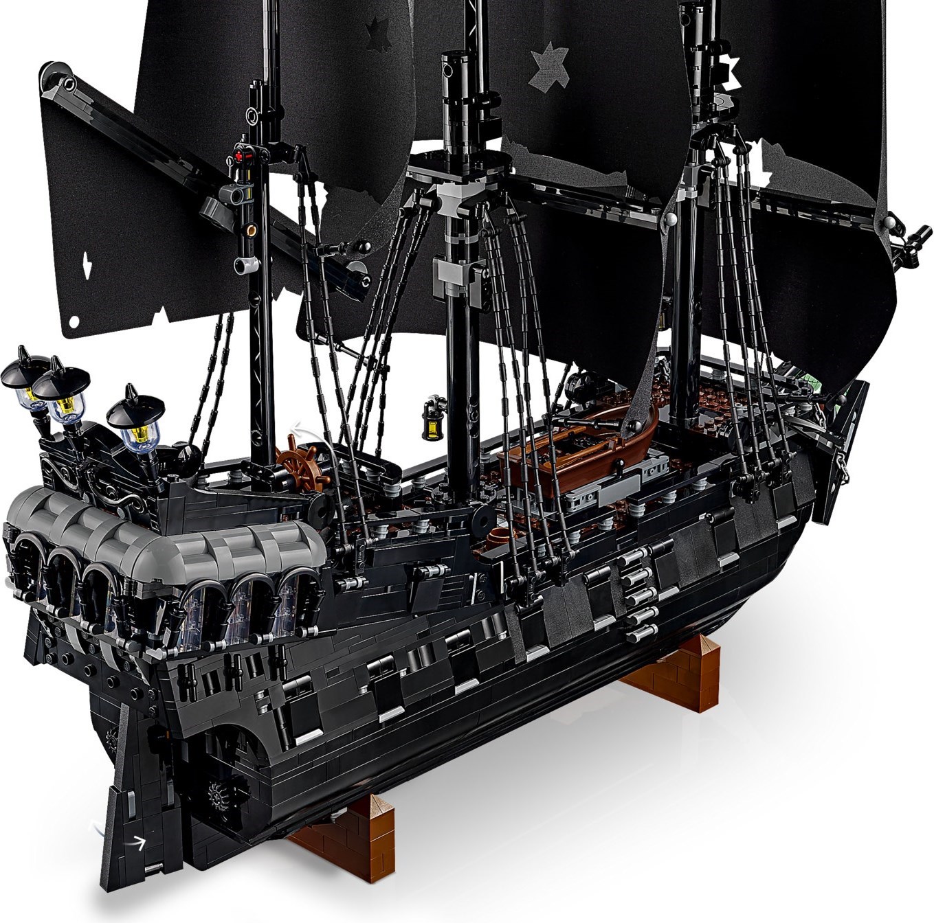 LEGO เลโก้ 10365 Captain Jack Sparrow's Pirate Ship (Black Pearl)