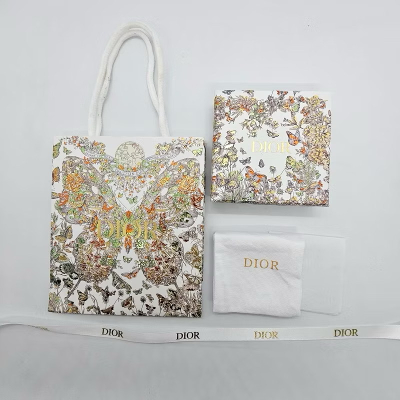 DIOR BOX | ชุดกล่องใส่เครื่องประดับดิออ ได้สินค้าครบตามรูป ลายผีเสื้อ 2024
