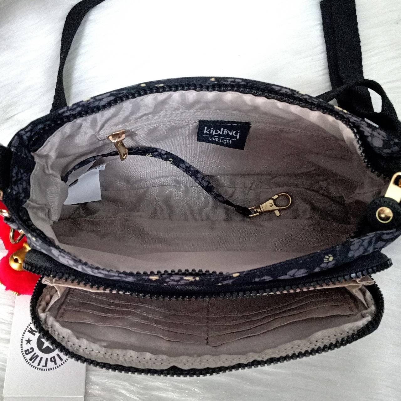 กระเป๋าสะพาย Kipling คิปลิ้ง คิบลิง KIPLING Basic MYRTE Convertible bag