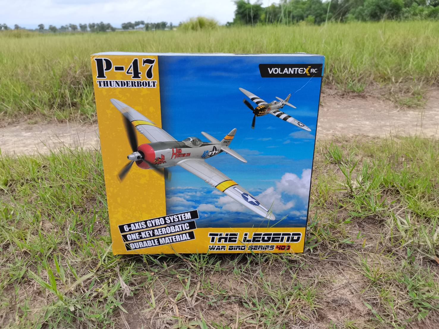 เครื่องบินบังคับ VOLANTEX RC P-47 THUNDERBOLT 400.MM 2.4.GHZ 6 GYRO NO.761-16.R ชุดพร้อมบิน