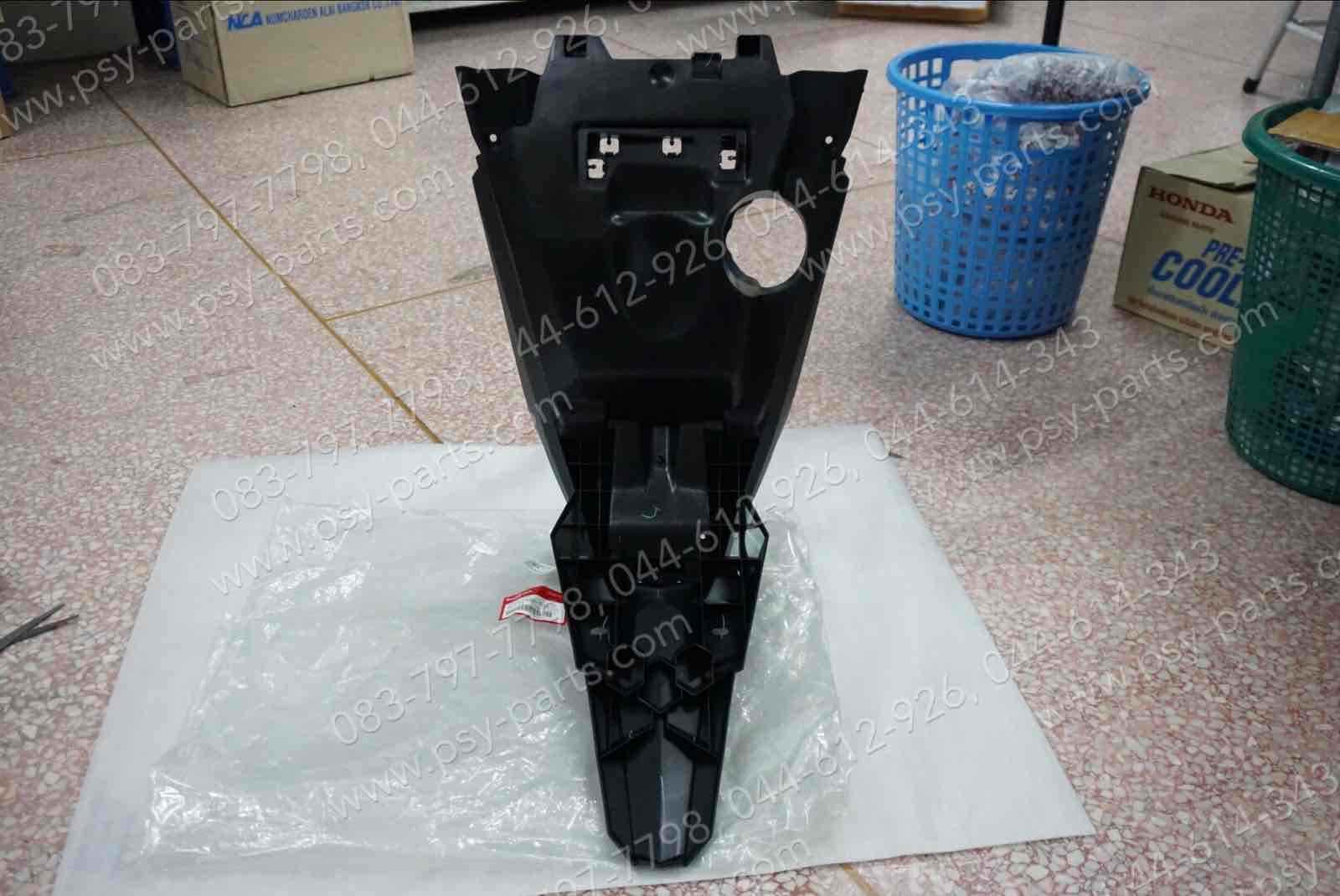 บังโคลนหลัง CLICK 125/15 แท้ๆ สีดำ 80100-K60-T00