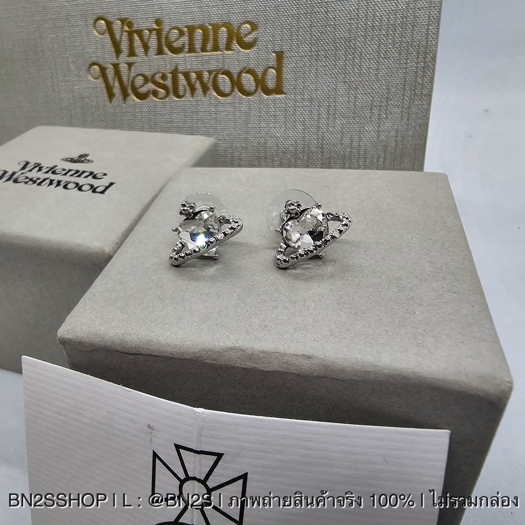 Vivienne Westwood Reina Earring ต่างหูจี้ดาวเสาร์ ฝังเพชรเม็ดกลาง ล้อมเพชร งานอะไหล่เงิน พร้อมจัดส่ง พร้อมส่งในไทย