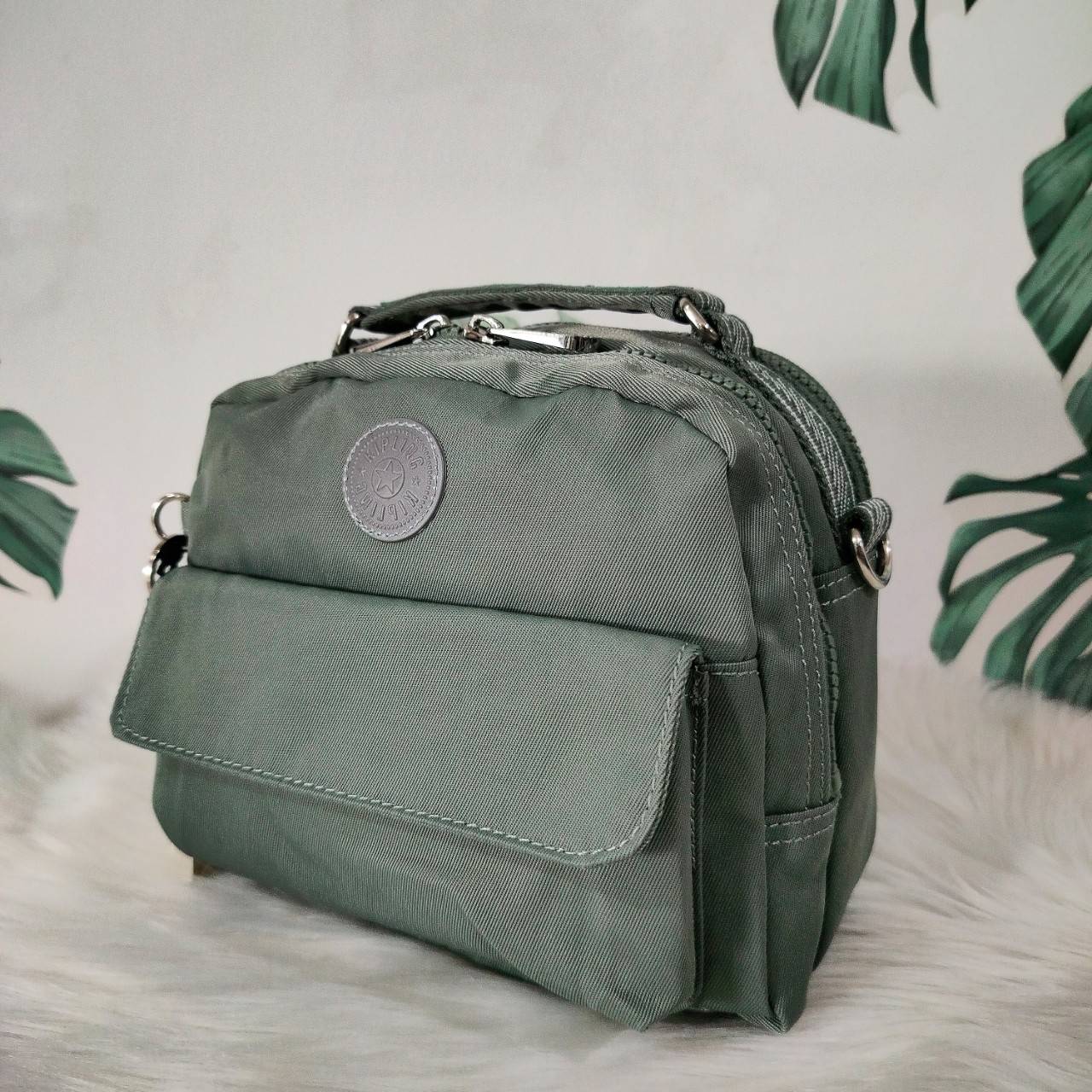 คิปลิ้ง Candy 2 ways backpack กระเป๋าเป้ สะพายข้าง กระเป๋าถือ KIPLING