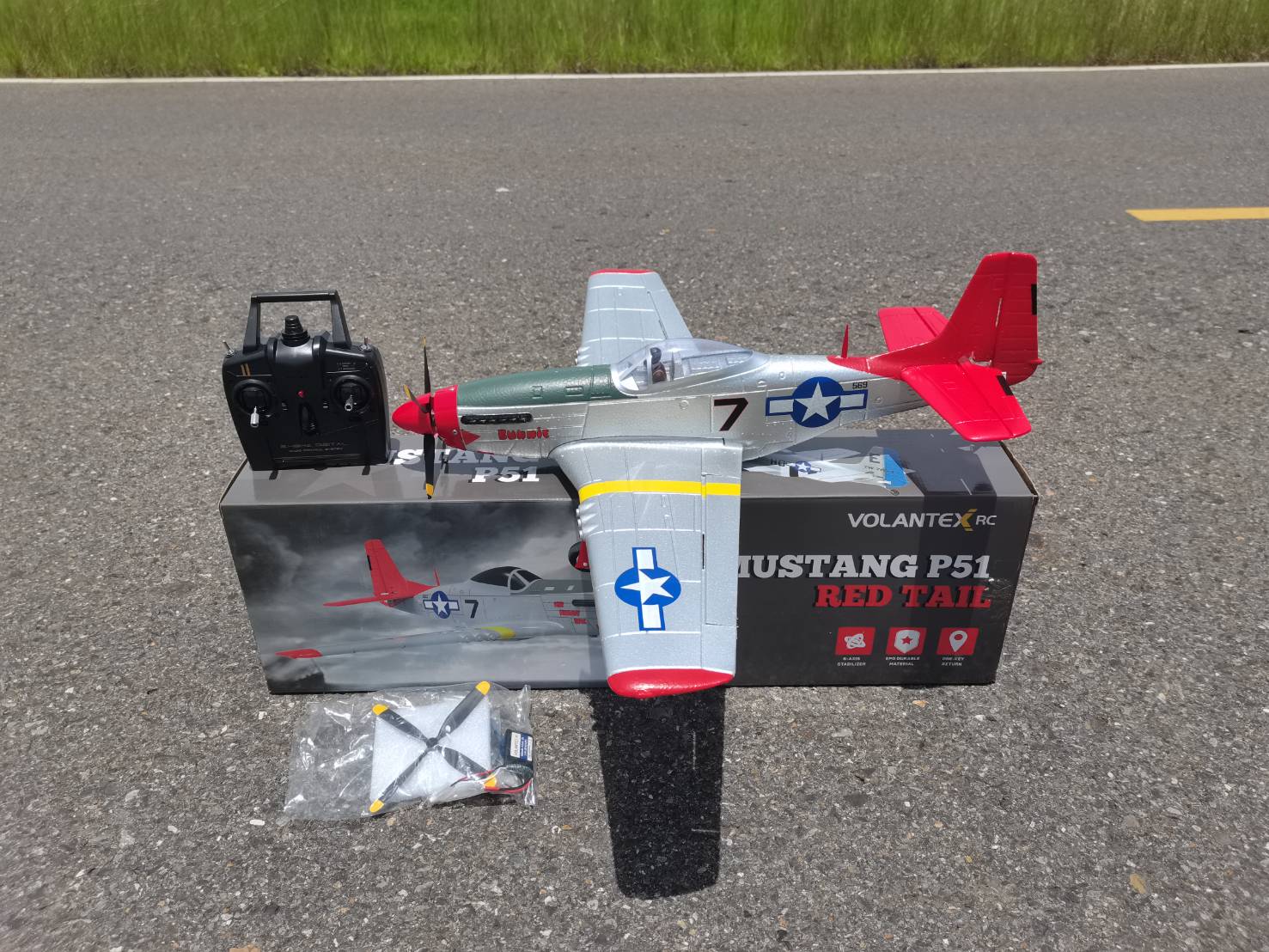 เครื่องบินบังคับวิทยุ Volantex Mustang P-51D Brushless RTF