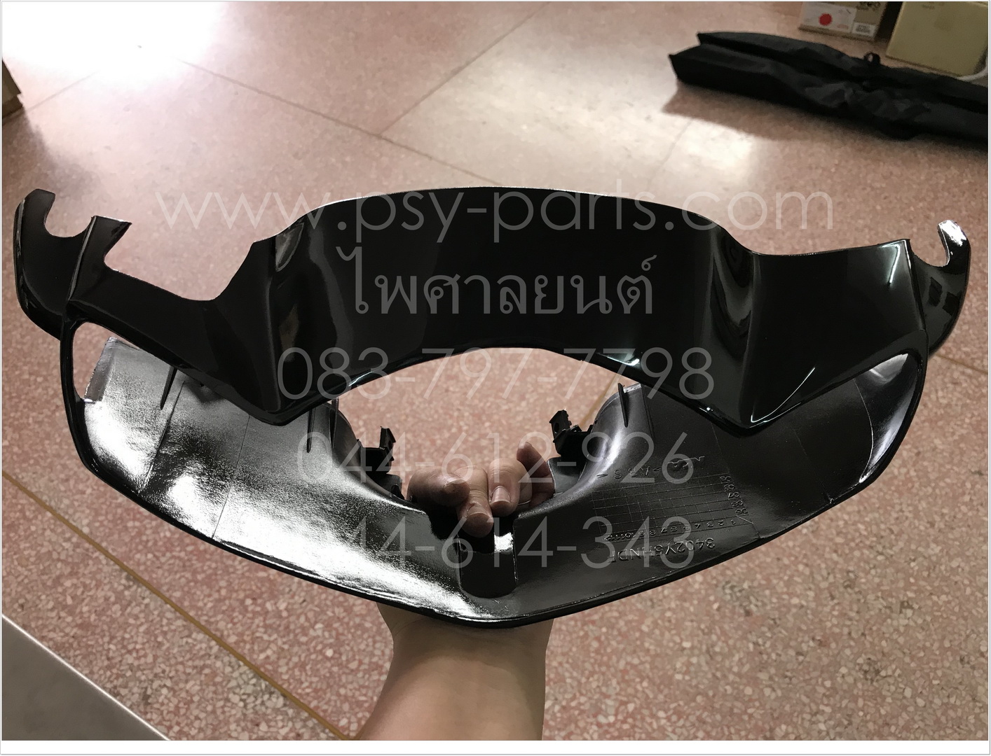 เสื้อไฟหน้าตัวหน้า FRESH-II ดิสก์เบรค (T) สีดำเงา