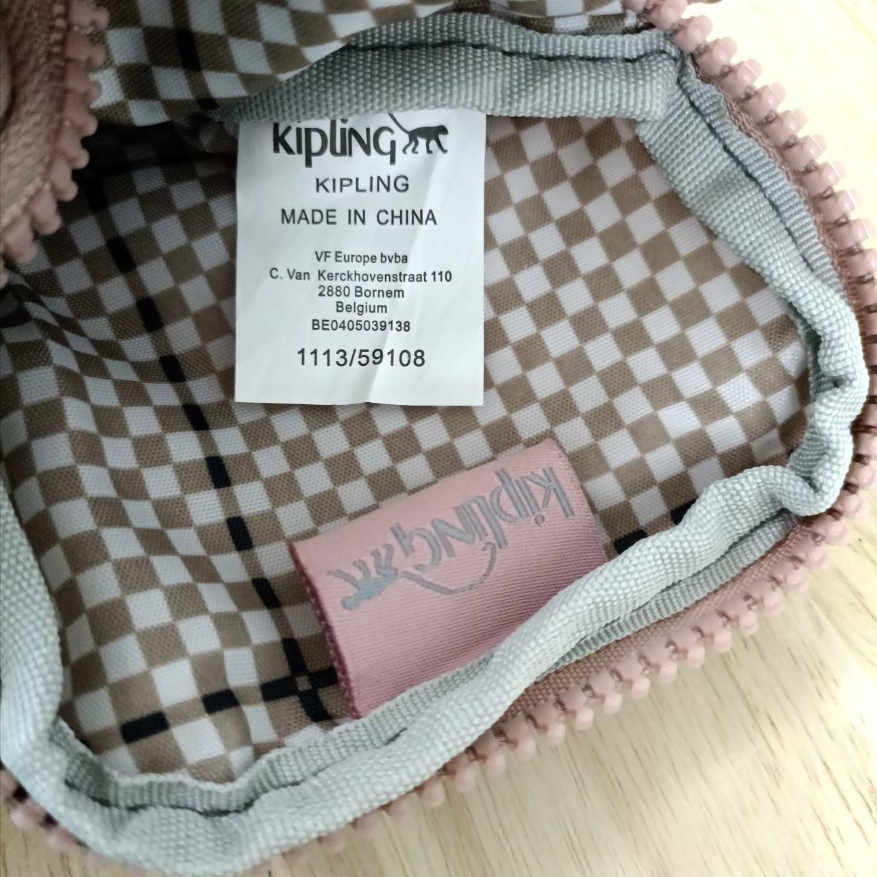 กระเป๋าใส่โทรศัพท์ KIPLING Tally crossbody กระเป๋าคิปลิ้ง