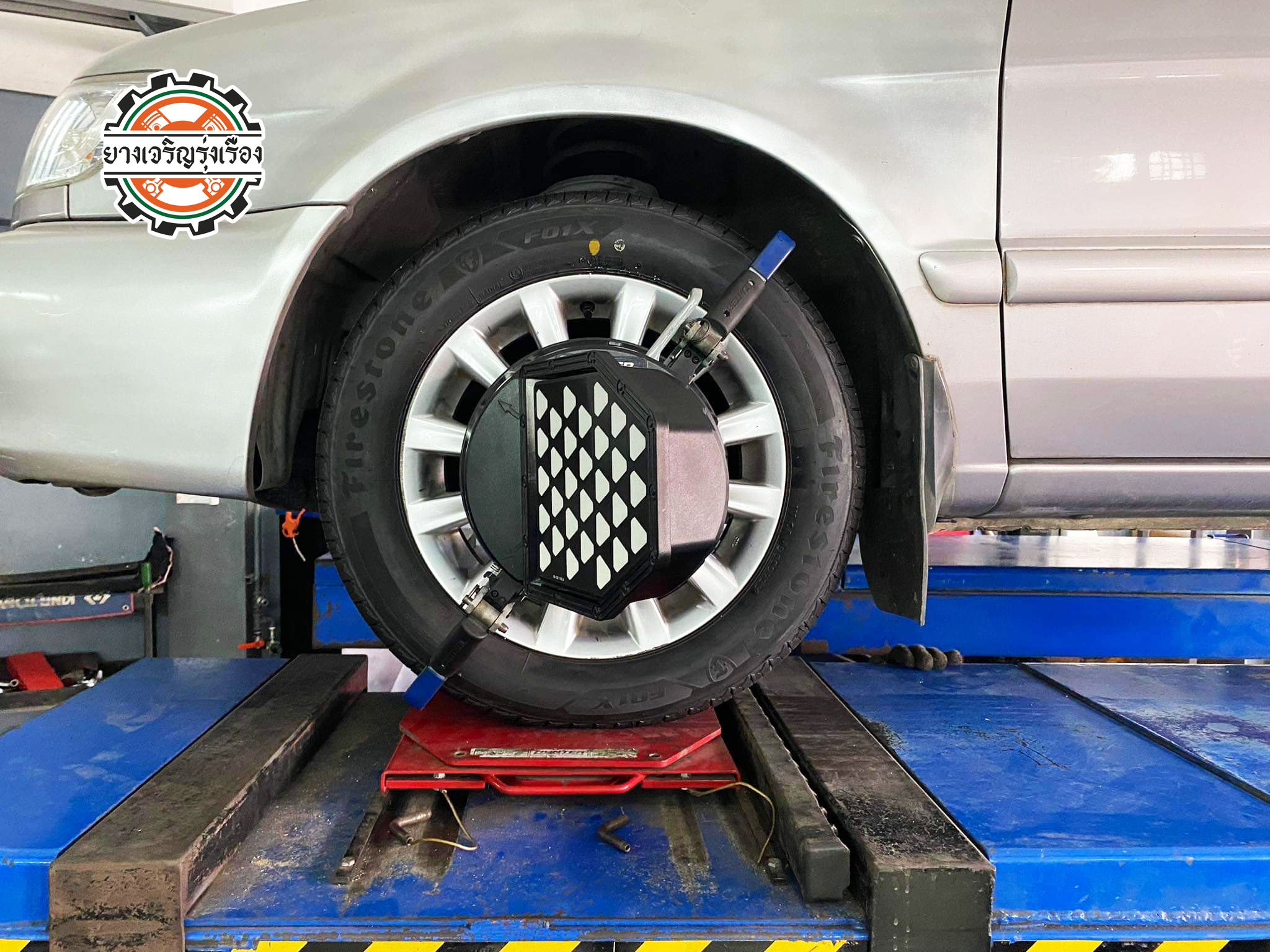 TOYOTA SOLUNA เข้ารับบริการเปลี่ยนยางรถยนต์ เน้นใช้งานประจำวัน FIRESTONE F01 X ขนาด 185/60R15 𝙊𝙪𝙧 𝙎𝙚𝙧𝙫𝙞𝙘𝙚 บริการทางร้านเรารับทำอะไรบ้าง 🔧 ติดตั้งยางแบบไร้รอย 100% 🔧 บริการสลับยาง ตามอายุ 🔧 มียางรถยนต์ทุกยี่ห้อให้เลือกซื้อ 🔧 เช็คช่วงล่าง แก้ปัญหาให้ตรงจุด 🔧 บริการล้างลิ้นปีกผีเสื้อ 🔧 บริการเช็คระยะรถยนต์ 🔧 เปลี่ยนถ่ายของเหลวทั้งระบบ 🔧 ตั้งศูนย์ด้วยเครื่อง HUNTER นำเข้าจาก USA สอบถามข้อมูลเพิ่มเติม หรือนัดหมายเข้ารับบริการ Tel : 08-6569-1915 Tel : 08-6544-5963 Line id : @88rw Tiktok : https://www.tiktok.com/@88rwycrr Youtube : https://youtube.com/@88rw Facebook : https://www.facebook.com/88rwtire Location : https://goo.gl/maps/HrNUAZXPN94KvxZ98?coh=178573&entry=tt #รถยนต์มีปัญหาไม่รู้ต้องแก้ตรงไหน ทางเรายินดี ตรวจหาปัญหาและหาวิธีแก้ บอกลูกค้าก่อนลงมือทำเสมอราคาเป็นธรรมไม่เอาเปรียบ สบายใจคุณลูกค้า ---------------------------------- ดูแลให้คำปรึกษาทุกปัญหาคาใจ ไม่ทิ้งลูกค้า มีบริการหลังการขาย 【ให้ผู้เชี่ยวชาญของเรา ดูแลรถคุณ】 ร้านยางเจริญรุ่งเรือง ยินดีต้อนรับครับ ---------------------------------- #โช๊คอัพรถยนต์ #monroe #yss #kayaba #profender #ร้านยางเจริญรุ่งเรือง #นนทบุรี #งามวงศ์วาน #amsfix #บริการช่วงล่างรถยนต์ #ซ่อมบำรุงช่วงล่าง #เซทอัพโช๊คอัพรถยนต์