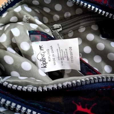 SALE! คิปลิ้ง Kipling กระเป๋าสะพายข้างReth