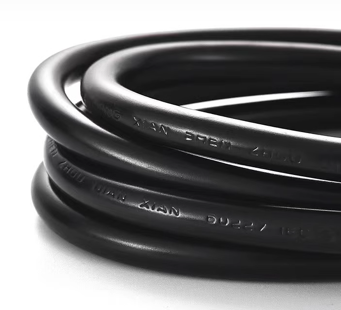 ปลั๊กตัวผู้ 2 ขา ขนาด 2x1.5 sq.mm. ยาว 2 เมตร 250V 16A Pure copper national standard power cord two plug power cord 2*1.5 sq.mm. 2 meter สายไฟพร้อมหัวปลั๊ก