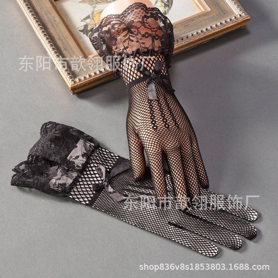 ถุงมือตาข่ายยืดติดโบว์ ลูกไม้สีดำ ลายลูกไม้สวย เหมาะเด็กโตถึงผู้ใหญ่